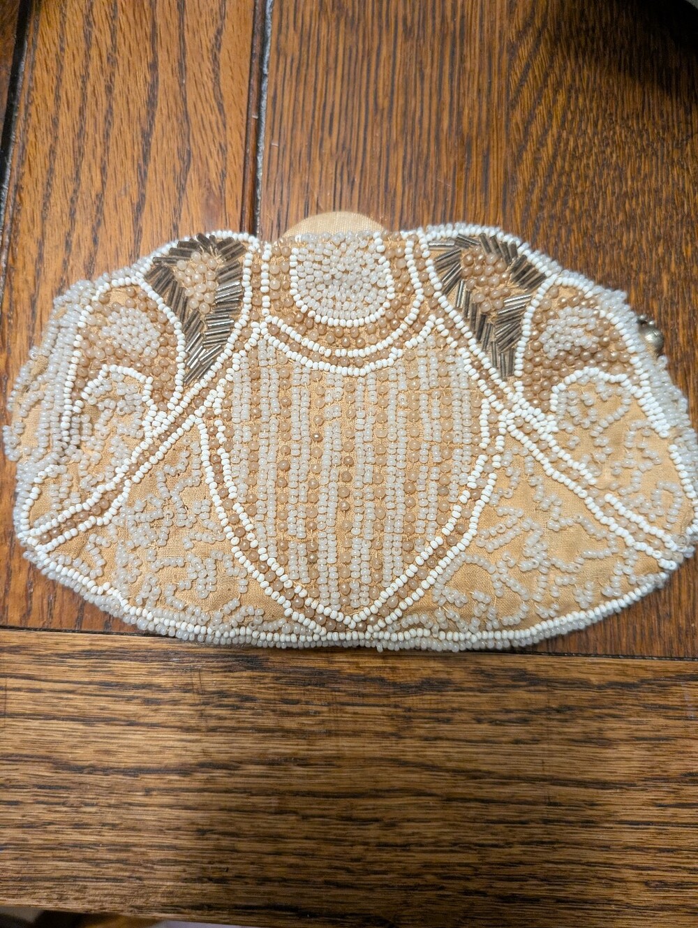 Vintage Talon Women's Beaded Hand Bag Purse Tan And White